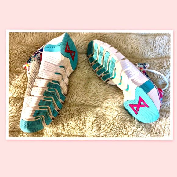 Nike Free Metcon 4 Graffiti Graphics - Size 7 - Picture 3 of 5